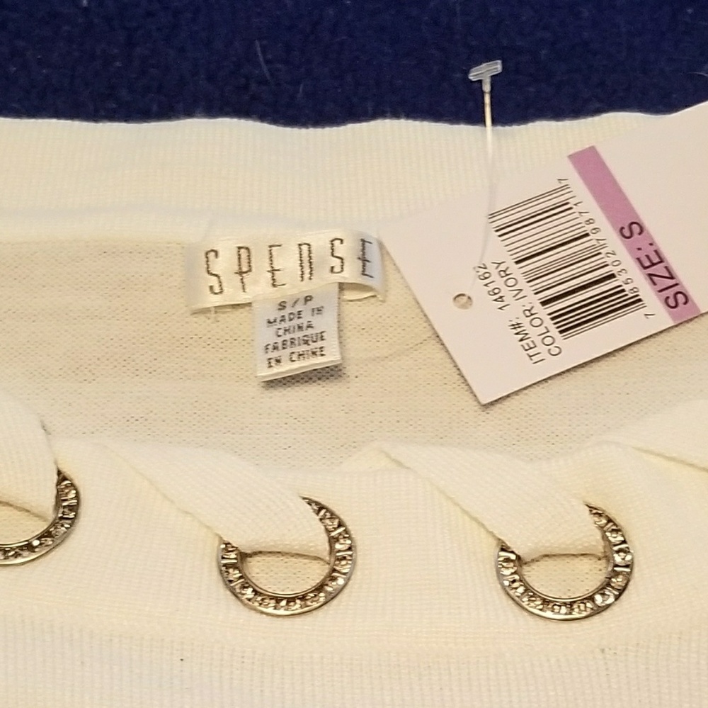 Sweater - Picture 2 of 2